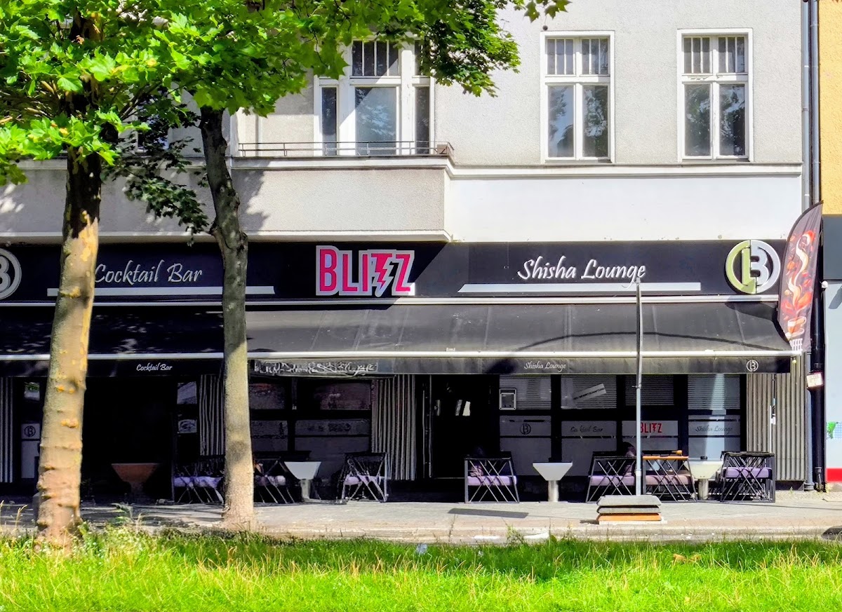 Blitz Café