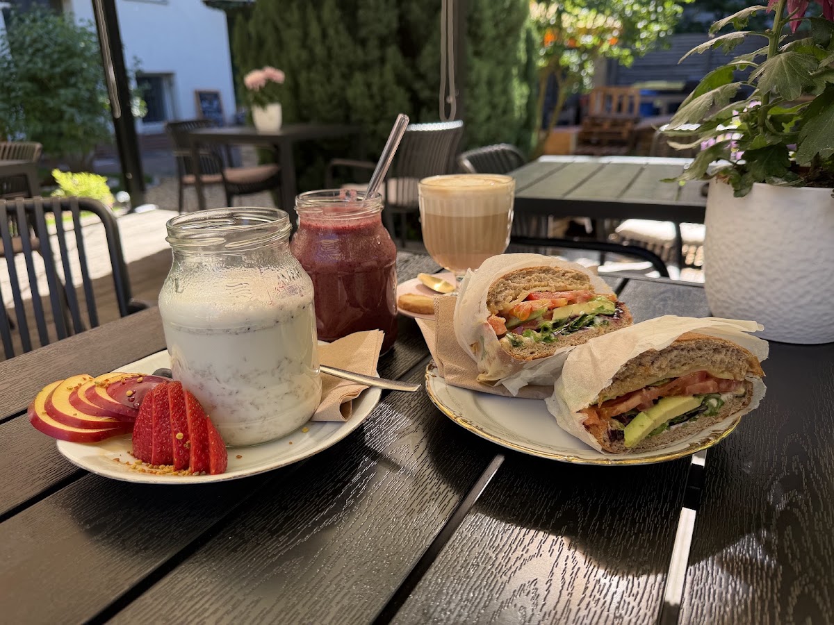 torten & schnittchen