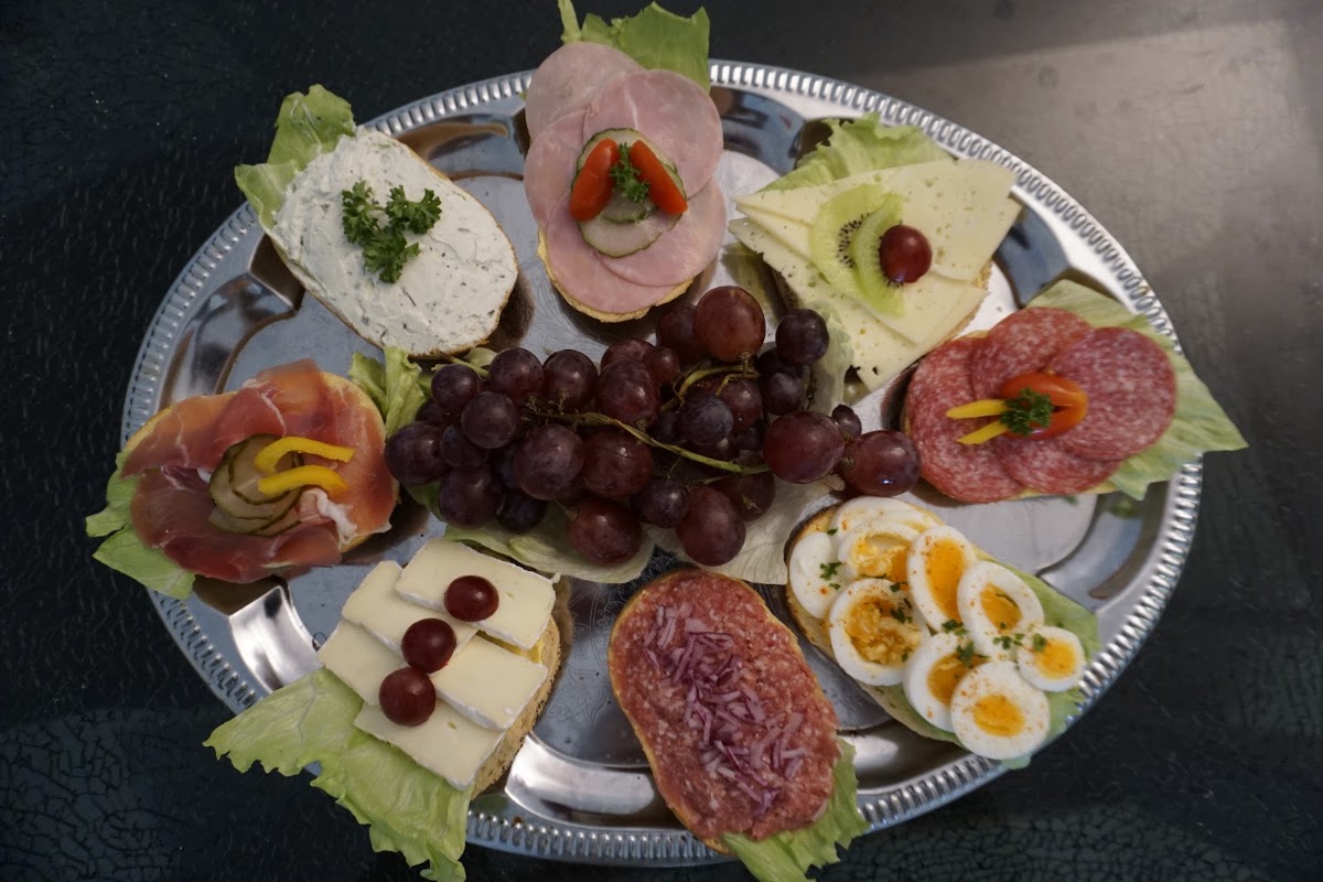 Gela's Bistro